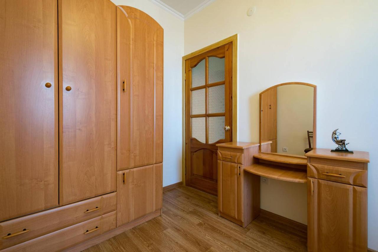 Nadezhda Apartments in Samal Alma-Ata Buitenkant foto