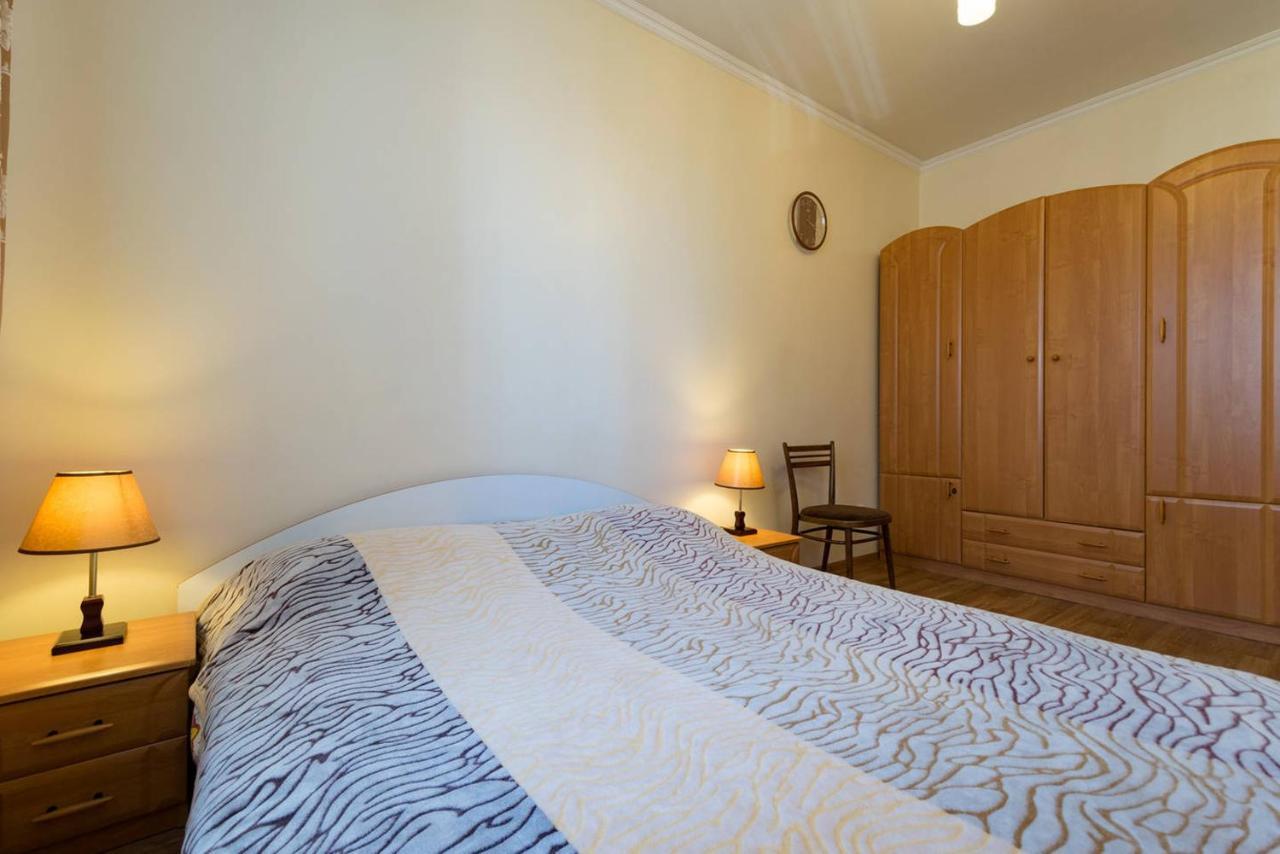 Nadezhda Apartments in Samal Alma-Ata Buitenkant foto