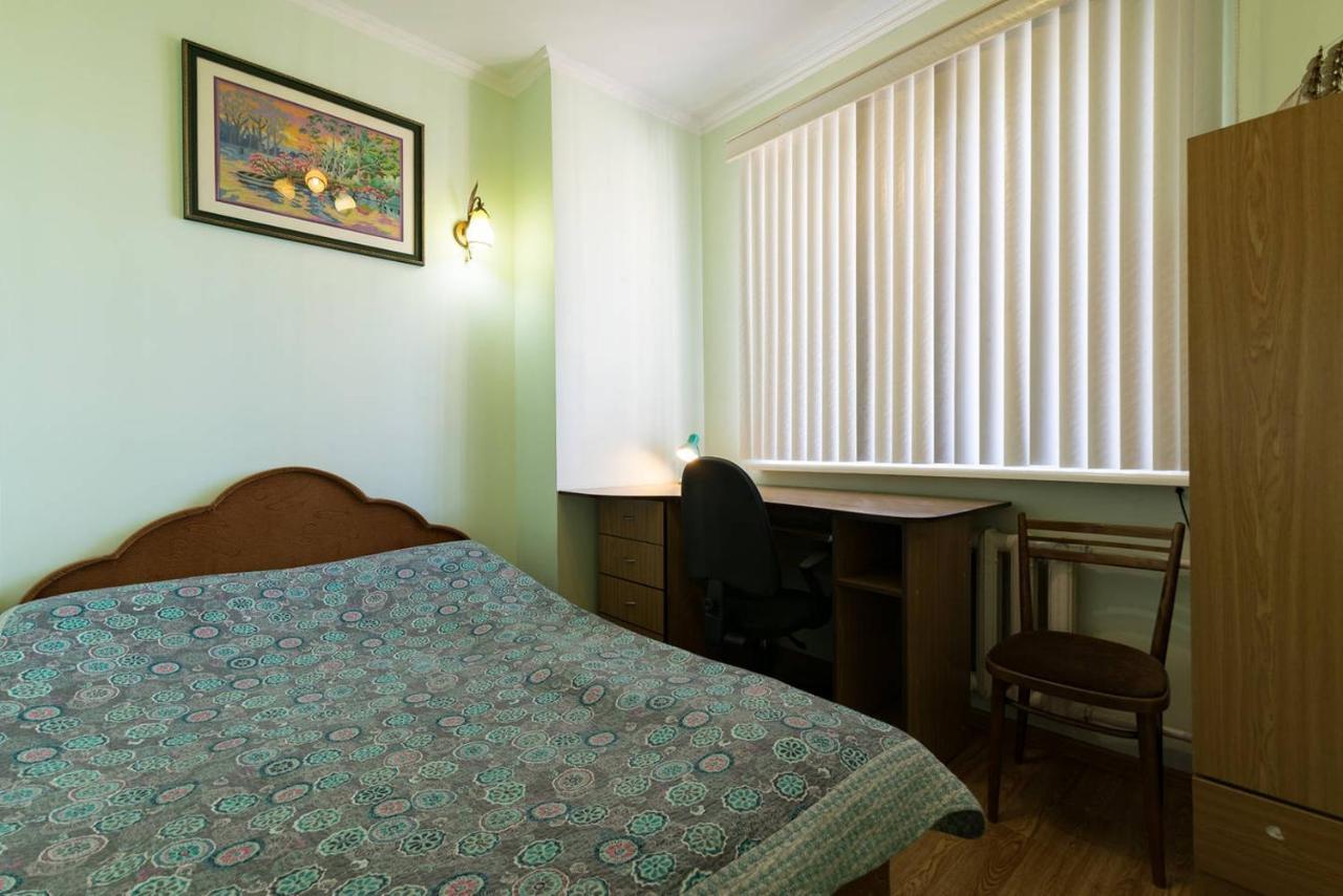 Nadezhda Apartments in Samal Alma-Ata Buitenkant foto