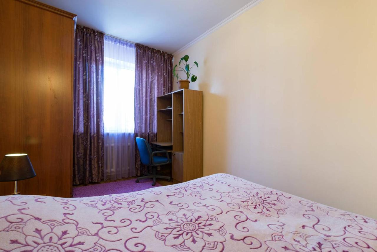 Nadezhda Apartments in Samal Alma-Ata Buitenkant foto