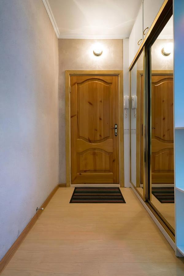 Nadezhda Apartments in Samal Alma-Ata Buitenkant foto